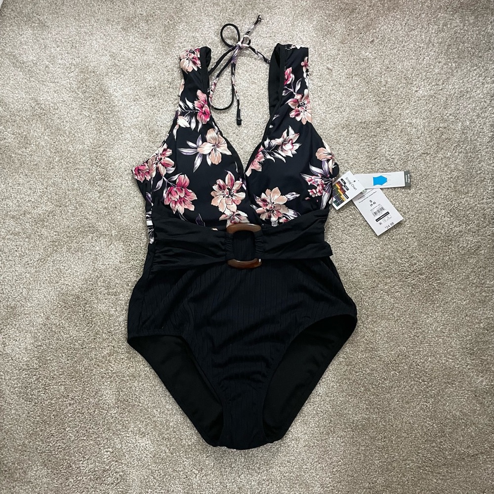 Ladies Swimsuit/ Size Small 4-6